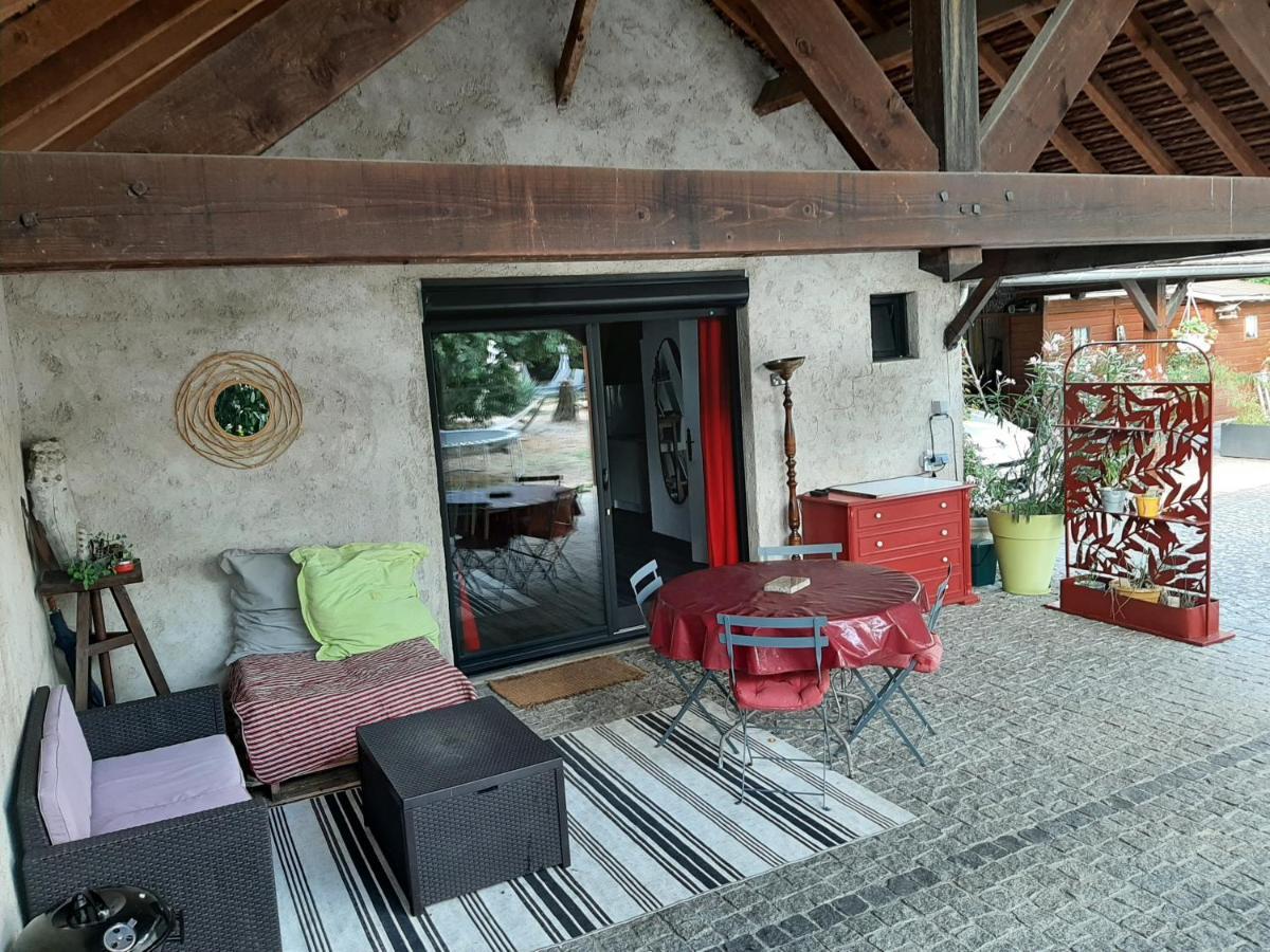 Studio L'Independance Buchelay Exterior photo